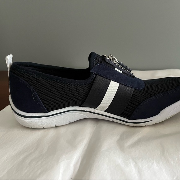Anne Klein sneakers - Picture 2 of 4